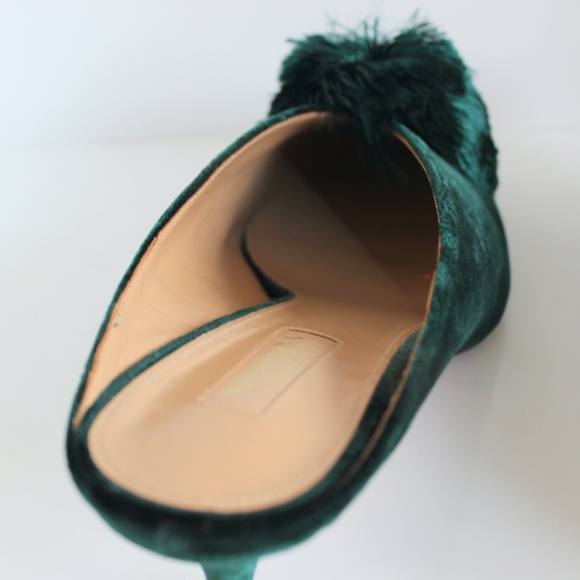 Aquazzura Powder-Puff Green Velvet Kitten Heel Mules, IT 40.5, Excellent Cond. - Picture 4 of 14